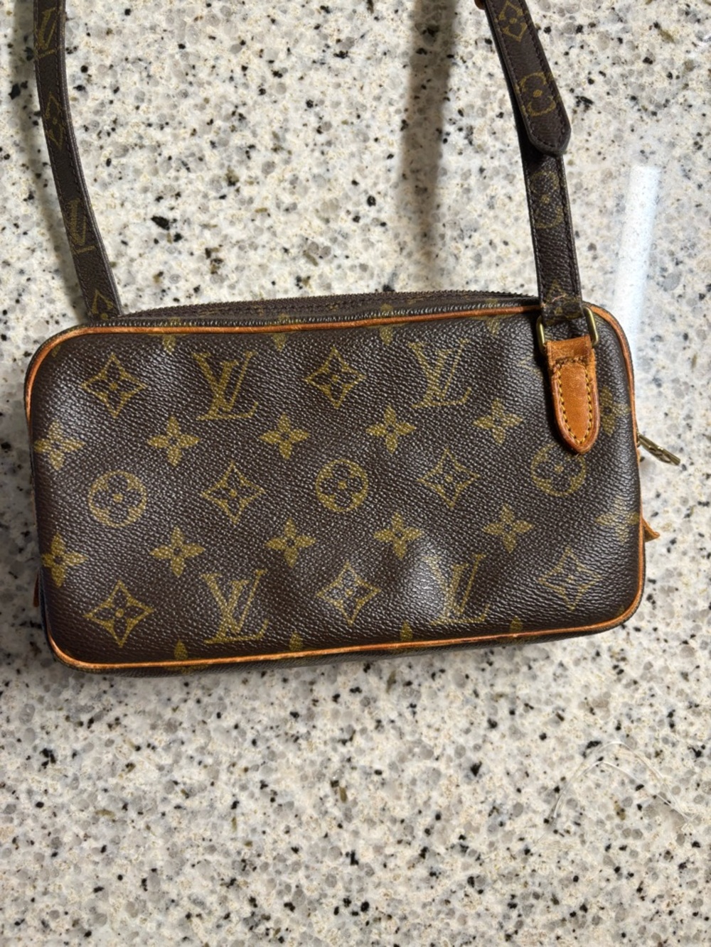 Louis Vuitton Monogram Pochette Marley Bandoulière (Vintage) - Picture 8 of 13